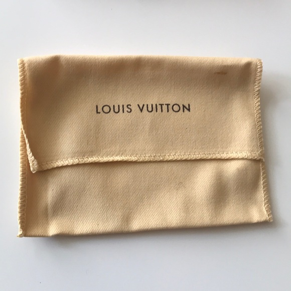 Authentic Louis Vuitton Set - Picture 3 of 4